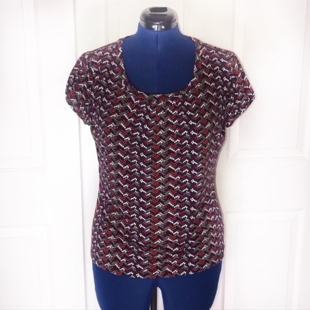 Worthington XL scoop neck white/purple/red bubble chevron design stretch top - Picture 8 of 8